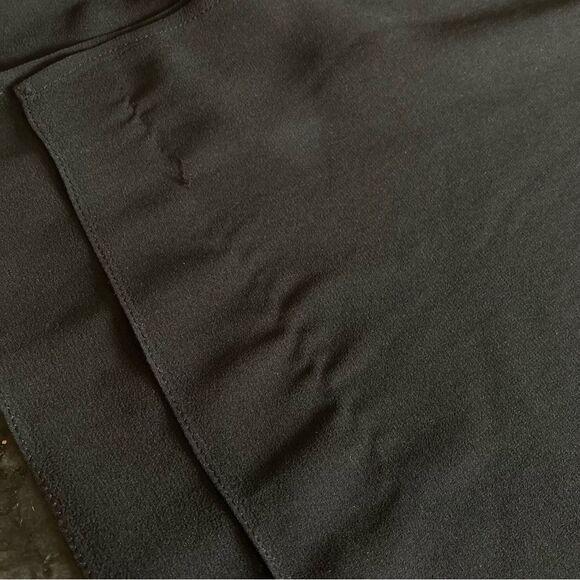 Vince Black Silk Blend Layered Sleeveless Blouse Top Size Large Blouse Tank - Picture 10 of 10